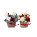 Aranjament floral cu trandafir  "Amelia" criogenat rosie in cutie de lemn 18/20cm